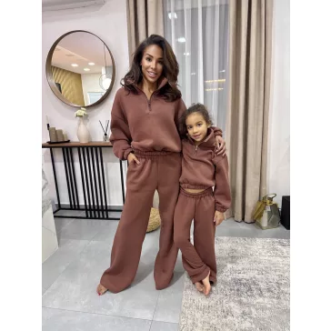   Magas nyakú anya - gyerek unisex melegítő szett / Felnőtt - Csokoládé