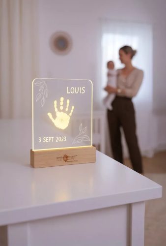 Petit Artichaut kéz- és láblenyomat készítő készlet integrált világítással