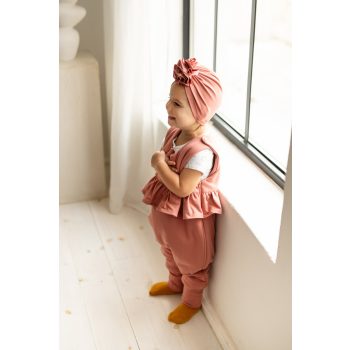 Tipegő hálózsák kamáslival -  fodros old rose