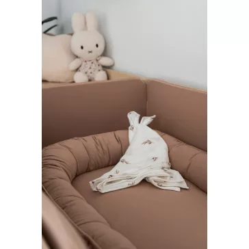   Levél mintás nyuszifüles textil szundikendő - akár névre szóló hímzéssel 