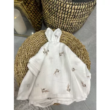   Levél mintás nyuszifüles textil szundikendő - akár névre szóló hímzéssel 