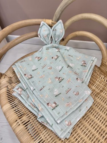 Farmos nyuszifüles textil szundikendő - akár névre szóló hímzéssel 